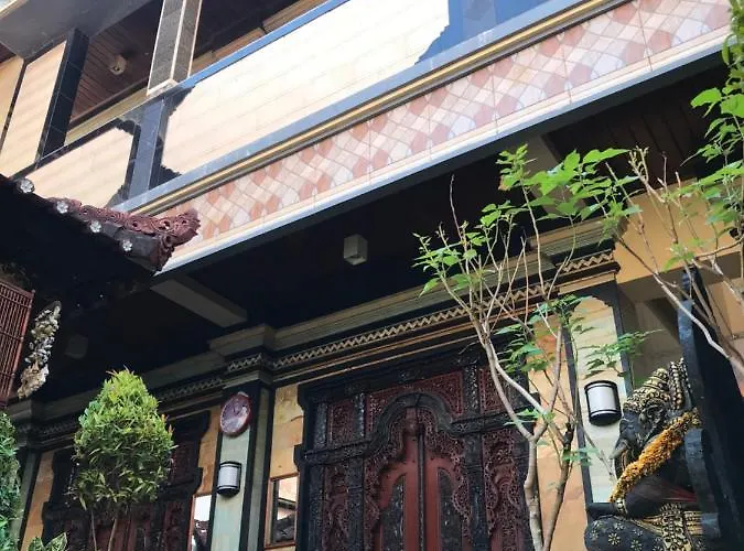 They Oenk - Gek Manik Guest house Canggu (Bali)